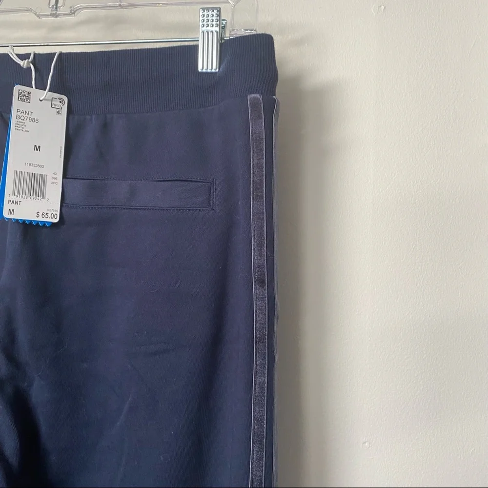 Adidas 3 striped sweat pants - Picture 6 of 8